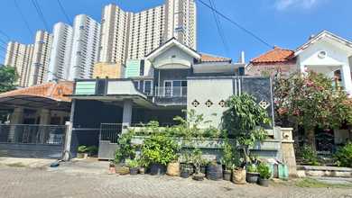 Dijual Rumah Strategis di Keputih, Surabaya - LT 240m²