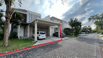 Rumah Elegan di Wiyung, Surabaya, 4 KT, LT 265m²