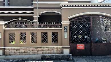 Rumah Prestisius di Kawasan kertajaya, Surabaya, LB 120m², Harga 3,79 Miliar