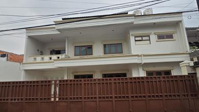 Kesempatan Langka, rumah Prestisius di Tebet, Jakarta Selatan, LB 500m²