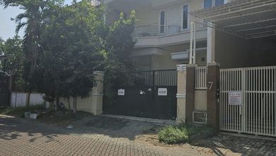Rumah Area Premium Citraland, Surabaya - Harga Menarik 2,75 Miliar