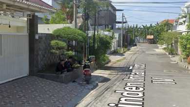 Rumah Prestisius di Kawasan Nginden, Surabaya, LB 200m², Harga 2,68 Miliar