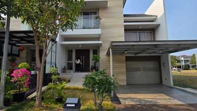 Penawaran Eksklusif, rumah Prestisius di Pluit, Jakarta Utara, LB 350m²