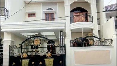 For Sale rumah Premium di Manyar, Surabaya - LT 165m²