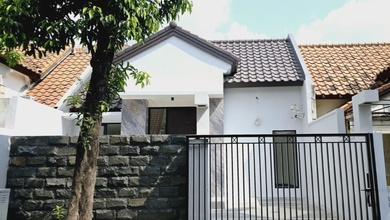 Hunian Idaman di Sambikerep, Surabaya, 3 KT, Harga 1,8 Miliar