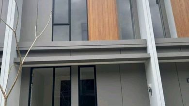 Dikontrakkan Rumah Terjangkau di Surabaya Kota, Surabaya, LT 55m²
