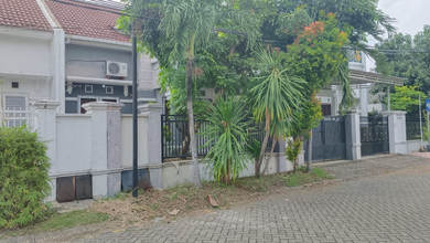 Dijual Rumah Strategis di Waru, Sidoarjo - LT 180m²