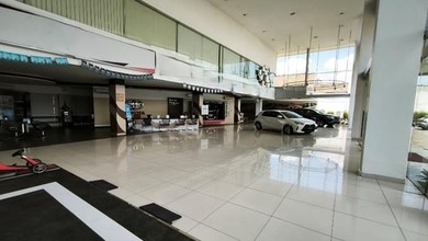 Dijual Lelang Showroom Mobil Raya Taman Sidoarjo