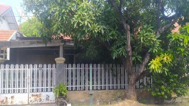 Rumah Elit Luas 326 m2, area Sukolilo, Surabaya