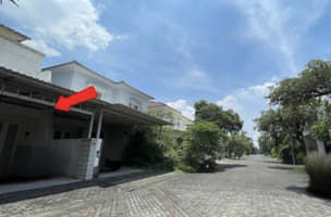 For Sale rumah Mewah di Lakarsantri, Surabaya - LT 333m²