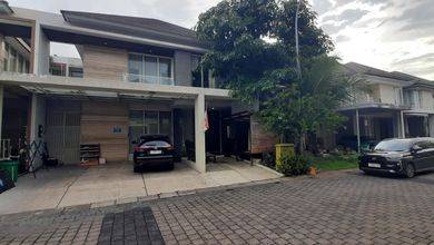 Rumah Modern LT 240 Jual area Lakarsantri, Surabaya