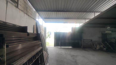 Gudang Jalan Jeruk Wage Taman Sidoarjo Dekat Unimas District