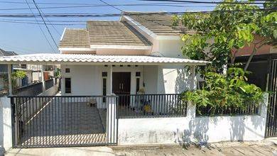Jual Rumah Eksklusif Luas 89 m2 Kawasan Gununganyar, Surabaya