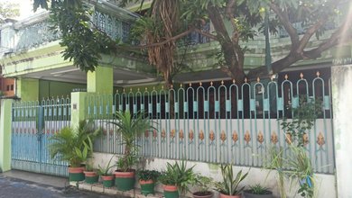 Jual Rumah Strategis di Surabaya Kota, Surabaya - LT 219m²