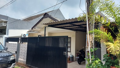 Rumah Nyaman Lokasi Kebraon, Surabaya, LT 126m², Harga 250 Juta