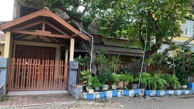Jual Rumah Strategis di Rungkut, Surabaya - LT 165m²