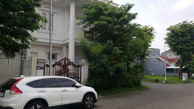 Rumah Dijual di Surabaya Kota, Surabaya, LB 250m², Harga Kompetitif!