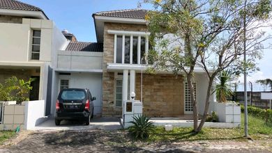 Kesempatan Rumah di Gedangan, Sidoarjo, LB 90m², Harga 890 Juta