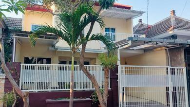 Rumah Dijual di Sidoarjo, Sidoarjo, LB 160m², Harga Kompetitif!