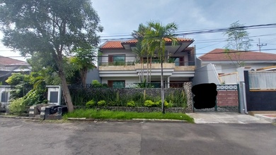 Hunian Elegan di Margorejo, Surabaya, 4 Kamar Tidur, LT 287m²