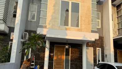 Properti Siap Huni di Area Manukan, Surabaya, LT 144m²