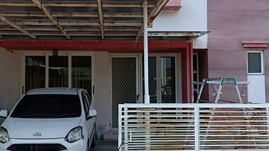 For Sale rumah Mewah di Pakuwon City, Surabaya - LT 128m²