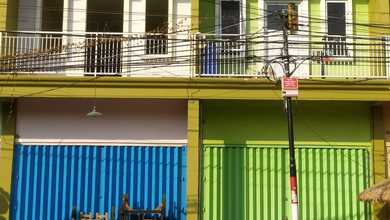 Dijual Via Lelang Ruko 2Lt di Raya Manyar Gresik