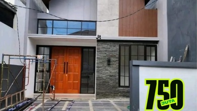 Kesempatan Rumah di Manukan, Surabaya, LB 54m², Harga 750 Juta