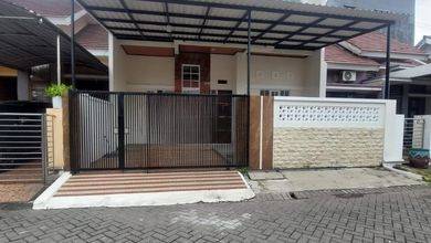 Jual Cepat Rumah Elit di Ketintang, Surabaya, Luas 104 m2