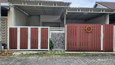 Jual Rumah Megah Luas 90 m2 Area Waru, Sidoarjo