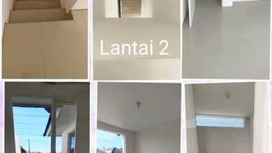 Dijual rumah Mewah di Wiyung, Surabaya - LT 216m²