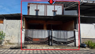 Rumah Dijual di Tambaksari, Surabaya, LB 200m², Harga Terbaik!