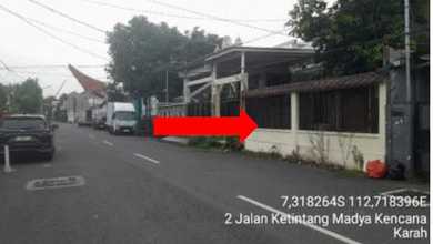 Rumah Dijual di Ketintang, Surabaya, LB 100m², Harga Terbaik!