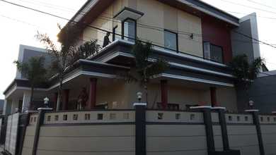 Hunian Elegan di Wonorejo, Surabaya, 4 KT, LT 211m²