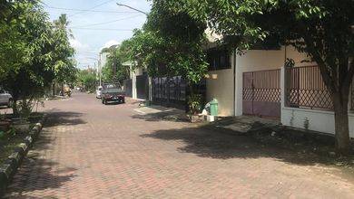 Jual Rumah Mewah LT 165 m2 di Tenggilis Mejoyo, Surabaya
