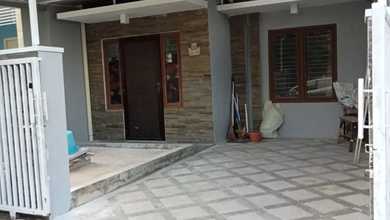 Rumah Sewa Tepat untuk Huni dan Kantor Kawasan Rungkut, Surabaya