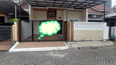Jual Rumah Cantik Luas 104 m2 area Gayungan, Surabaya