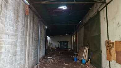 Dijual 2 Gudang Dan Kantor Daerah Jombang 