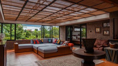 Dijual Villa Mewah - Tegal Cupek, Kuta Utara, Bali Full Furnish