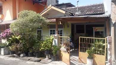 Hunian Nyaman Lokasi Semampir, Surabaya, LT 96m², Harga 460 Juta