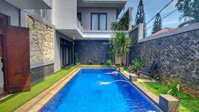 Penawaran Langka, rumah Mewah di Sektor 1 - Bintaro, Jakarta Selatan, LB 263m²