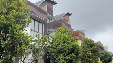 Kesempatan Eksklusif, rumah Mewah di Semer, Badung, LB 250m²