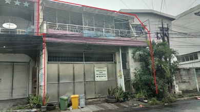 Dijual Rumah Nyaman di Kutisari, Surabaya - LT 249m²
