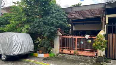 Jual Rumah Eksklusif LT 209 m2 di Dukuh Kupang, Surabaya