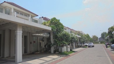 Rumah Siap Pakai di Area Tandes, Surabaya, LT 144m²