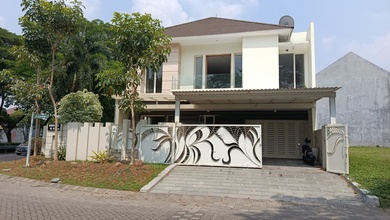 Dijual rumah Premium di Sambikerep, Surabaya - LT 403m²