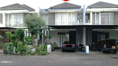 Properti Siap Pakai di Kawasan Babatan, Surabaya, LT 144m²