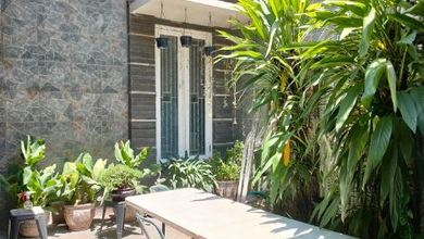 For Sale rumah Mewah di Kutisari, Surabaya - LT 400m²