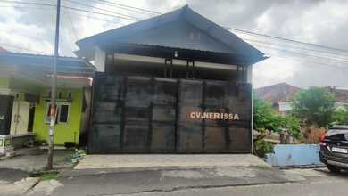 Kesempatan Rumah di Wringinanom, Gresik, LB 130m², Harga 750 Juta