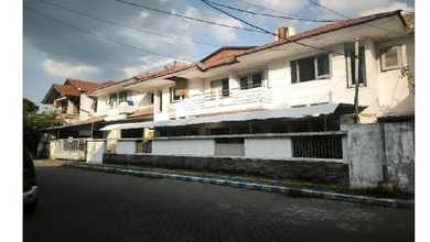 Showroom Bagus di Sidoarjo Kota Dekatexittol